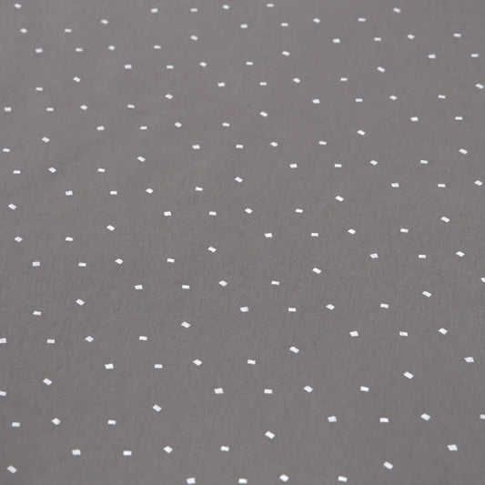 Bio Interlock Baby-Wendedecke Spots in Anthrazit Grau Muster Spots von Lässig Größe 80x80 cm