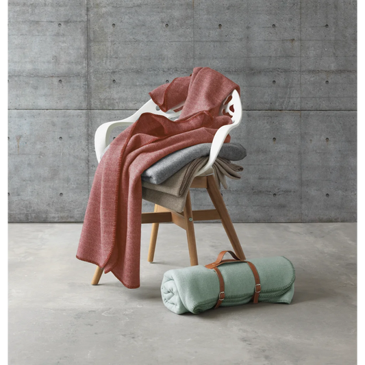 Decke mit Diamant-Muster in Dunkelrot Rot Muster Diamant-Muster von Eagle Products Größe 150x200 cm