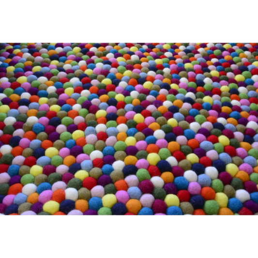 Filz Teppich rechteckig mit großen Kugeln in Creme+Rot+Blau+Grün Muster Bunt von Frida Feeling Größe 90x120 cm