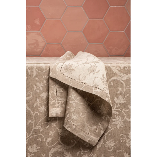 Halbleinen Jacquard Stoffserviette MINIJA 6er-Pack in Beige+Creme Muster Ranke von Erika Vaitkute Größe 42x42 cm