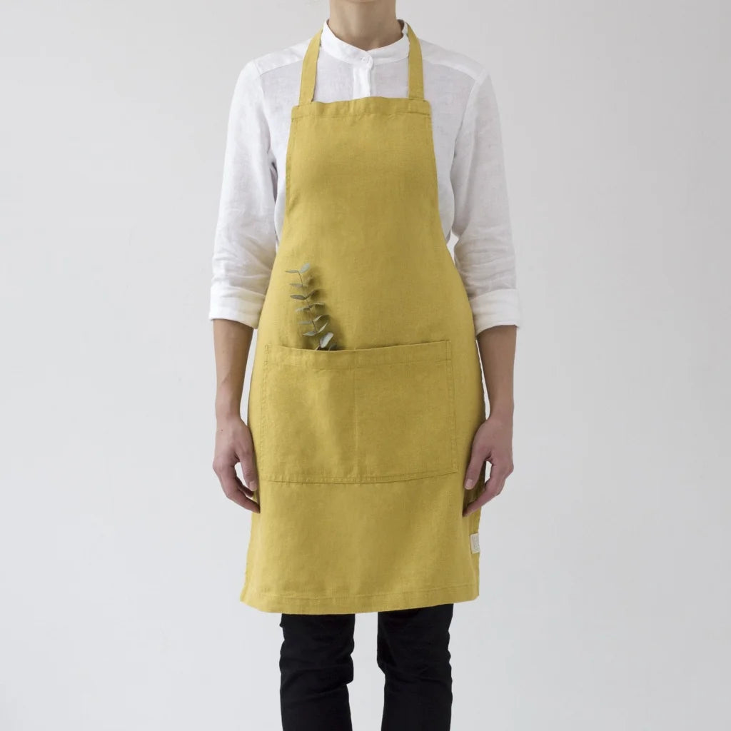 Leinen Alltagsschürze in Senfgelb Gelb von Linen Tales Größe 70 cm breit+ 82 cm lang