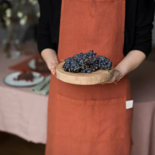 Leinen Alltagsschürze in Terra Orange von Linen Tales Größe 54 cm breit+ 77 cm lang