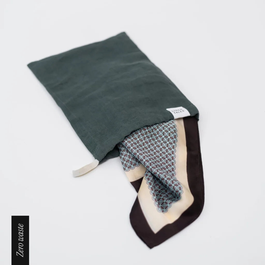 Leinen Aufbewahrungsbeutel 3er-Set in Waldgrün Grün von Linen Tales Größe 30x38 + 26x32 + 22x28 cm