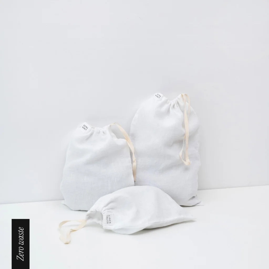 Leinen Aufbewahrungsbeutel 3er-Set in Weiß von Linen Tales Größe 30x38 + 26x32 + 22x28 cm