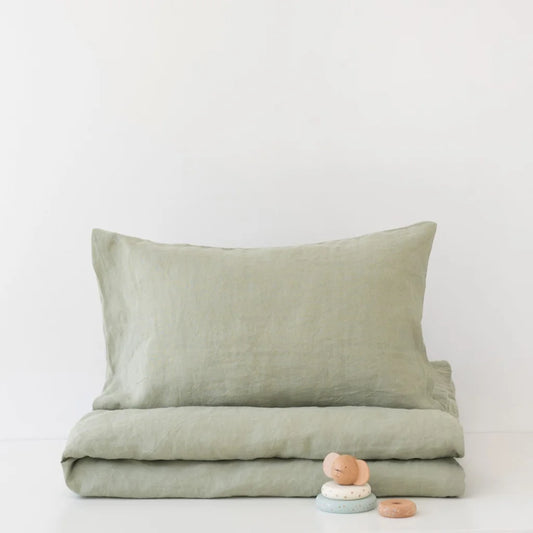 Leinen Baby-+Kinder-Bettwäsche Garnitur in Hellgrün Grün von Linen Tales Größe 100x140 + 40x60 cm