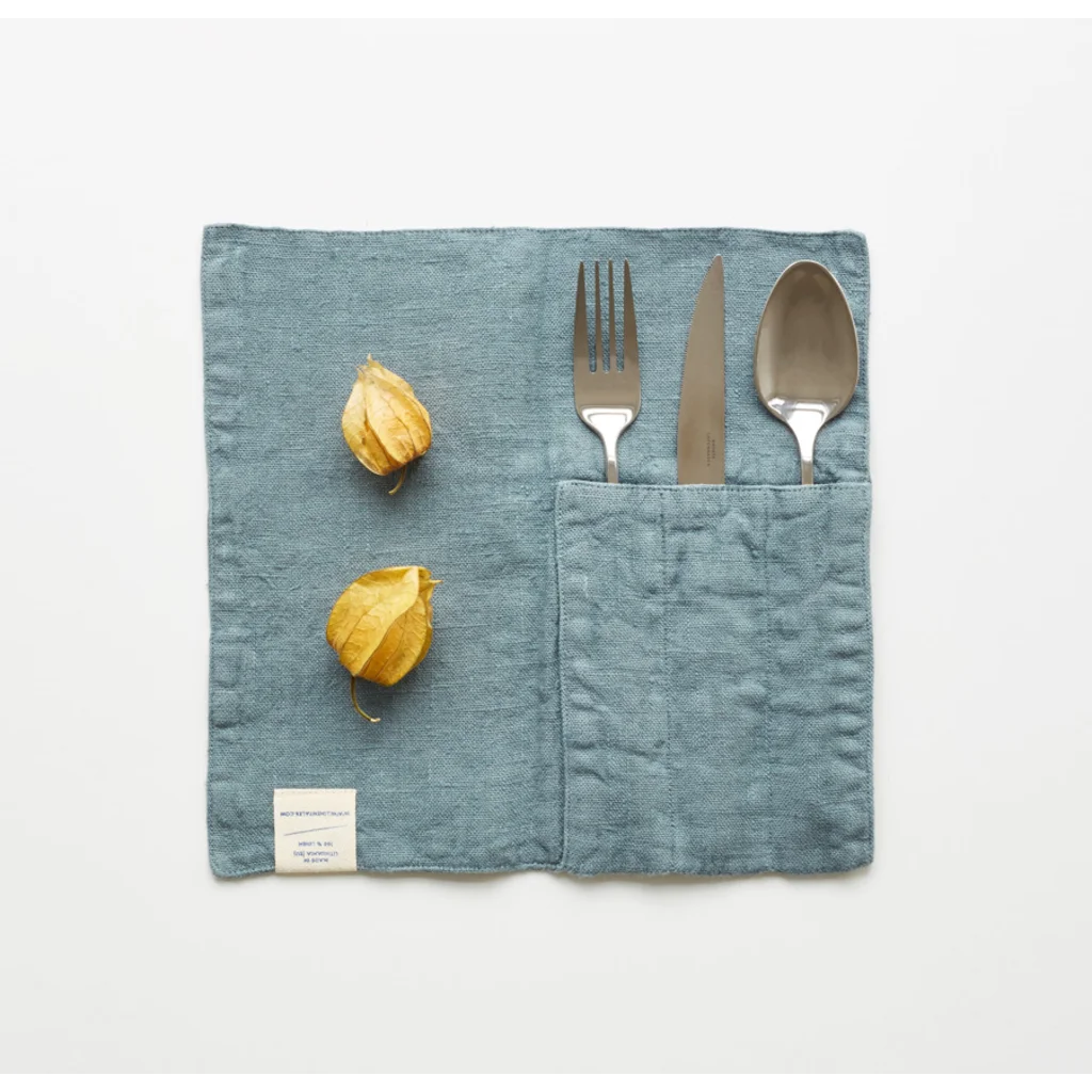 Leinen Bestecktasche 2er-Pack in Taubenblau Blau von Linen Tales Größe 23x23 cm