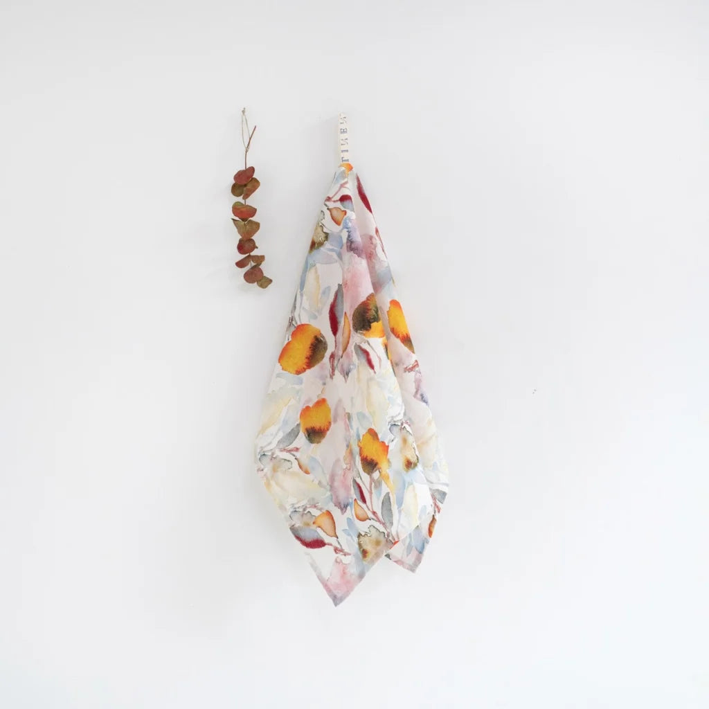 Leinen Geschirrtuch Aquarell 2er-Pack in Weiß+Orange Muster Aquarell von Linen Tales Größe 45x65 cm