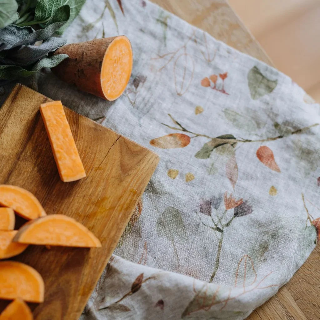 Leinen Geschirrtuch Blätter 2er-Pack in Creme+Braun Muster Blätter von Linen Tales Größe 45x65 cm