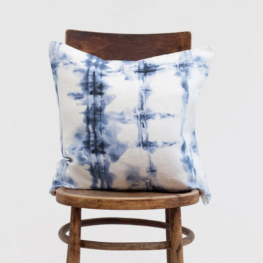 Leinen Kissenhülle Farbverlauf in Weiß+Blau Muster Farbverlauf von Linen Tales Größe 40x40 cm