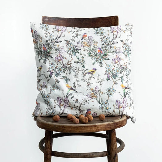 Leinen Kissenhülle Vögel in Weiß+Flieder+Grün Weiß+Lila+Grün Muster Vögel von Linen Tales Größe 40x40 cm