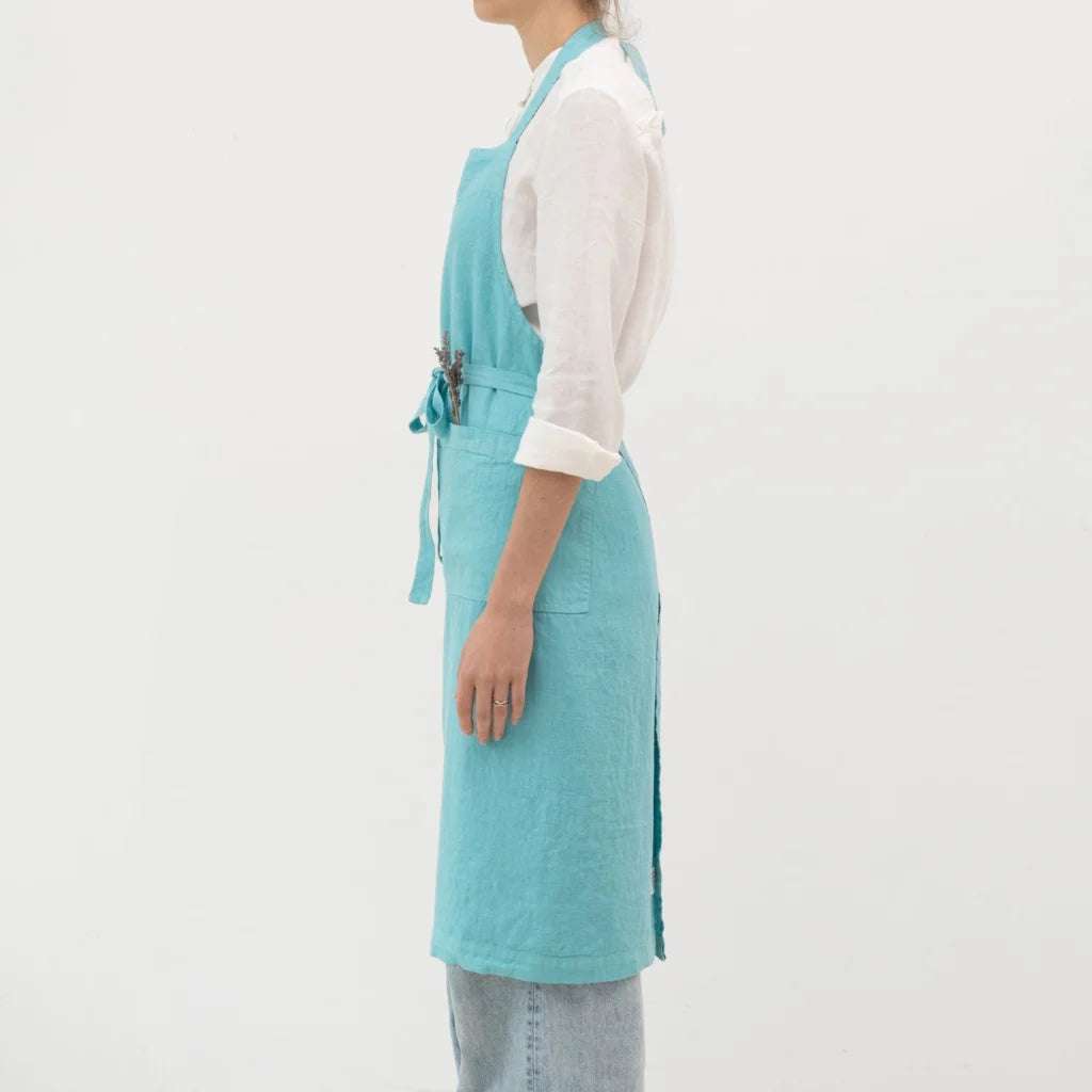 Leinen Kochschürze in Atlantik Blau von Linen Tales Größe 100 cm breit+ 98 cm lang