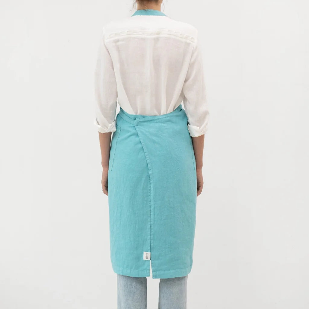 Leinen Kochschürze in Atlantik Blau von Linen Tales Größe 100 cm breit+ 98 cm lang