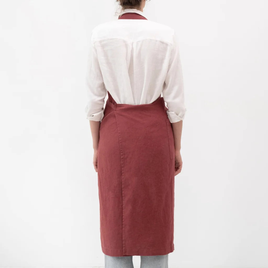 Leinen Kochschürze in Weinrot Rot von Linen Tales Größe 100 cm breit+ 98 cm lang