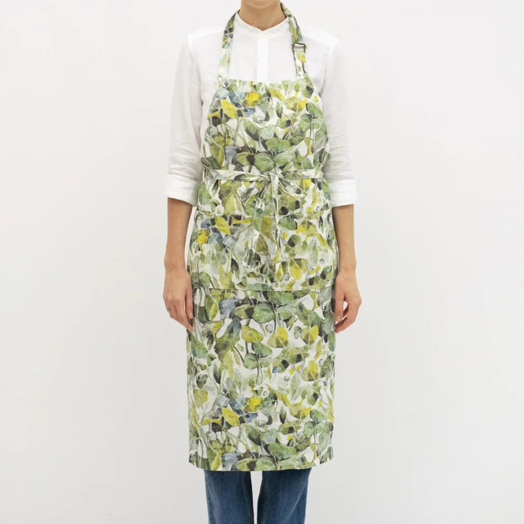 Leinen Kochschürze Lotusblätter in Weiß+Grün Muster Lotusblätter von Linen Tales Größe 100 cm breit+ 98 cm lang