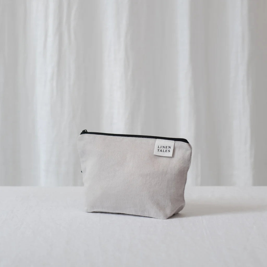 Leinen Kosmetiktasche in Silber Grau von Linen Tales Größe 21x14 cm