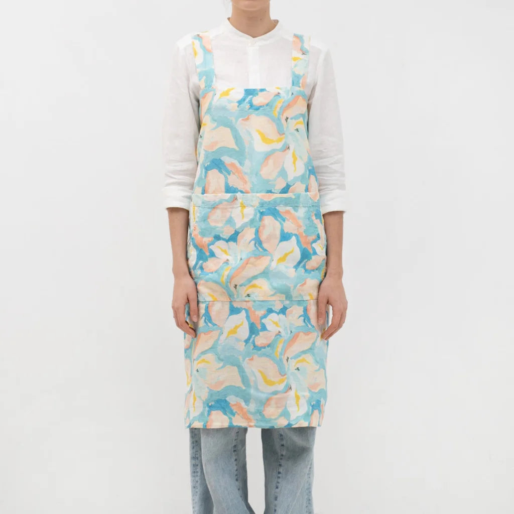 Leinen Pinafore-Schürze Aquarell in Atlantik+Apricot Blau+Orange Muster Aquarell von Linen Tales Größe 114 cm breit+ 83 cm lang