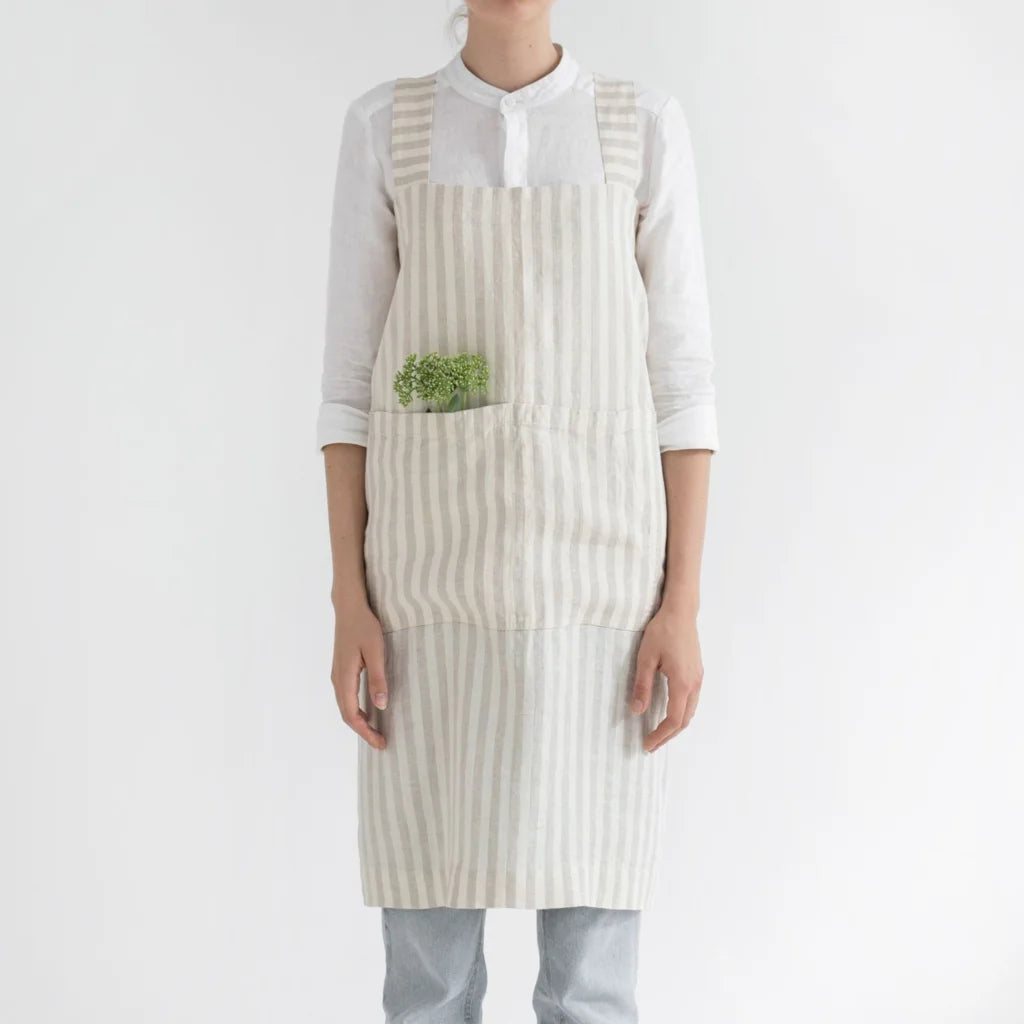 Leinen Pinafore-Schürze Streifen in Creme+Beige Muster Streifen von Linen Tales Größe 114 cm breit+ 83 cm lang