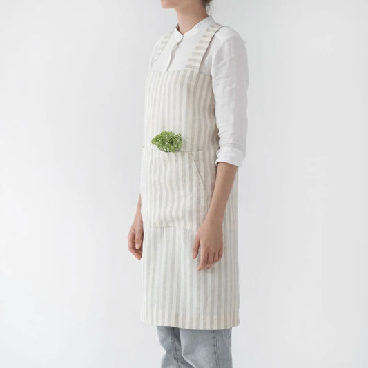 Leinen Pinafore-Schürze Streifen in Creme+Beige Muster Streifen von Linen Tales Größe 114 cm breit+ 83 cm lang