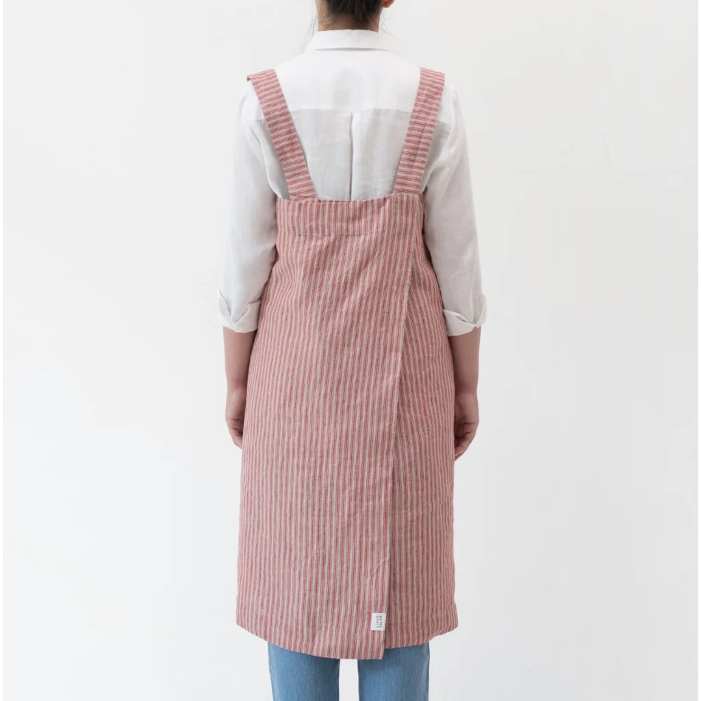 Leinen Pinafore-Schürze Streifen in Rot+Creme Muster Streifen von Linen Tales Größe 114 cm breit+ 83 cm lang
