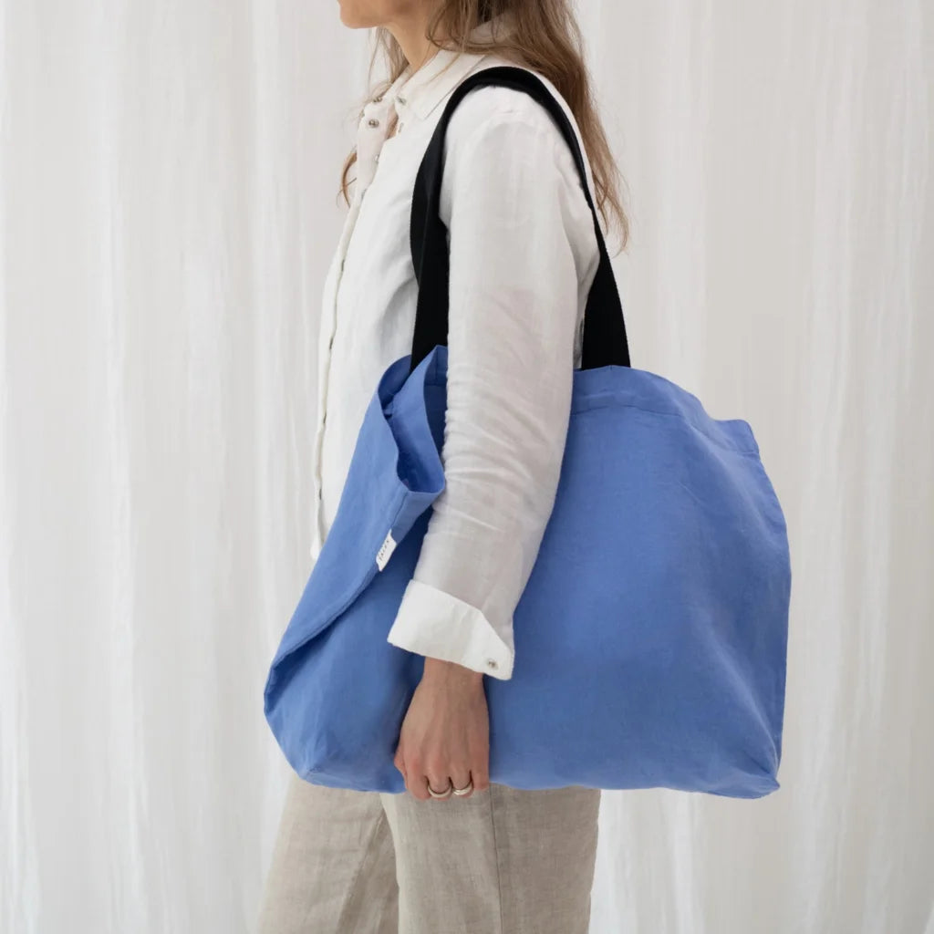 Leinen Schultertasche in Blau von Linen Tales Größe 56 cm breit+ 41 cm lang