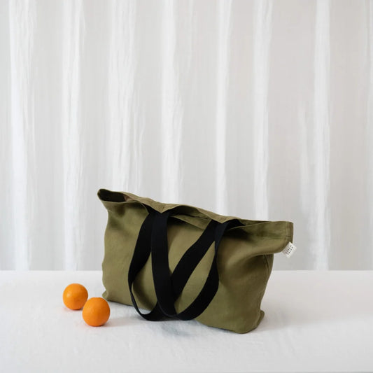 Leinen Schultertasche in Olive Grün von Linen Tales Größe 56 cm breit+ 41 cm lang