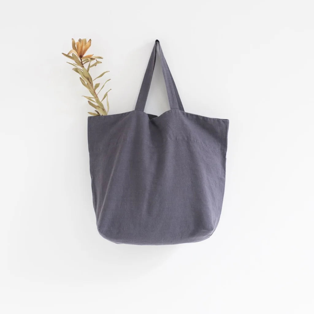 Leinen Tasche in Anthrazit Grau von Linen Tales Größe 54 cm breit+ 60 cm lang