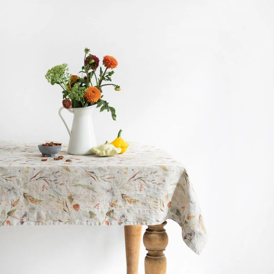 Leinen Tischdecke Blätter in Creme+Braun Muster Blätter von Linen Tales Größe 140x200 cm