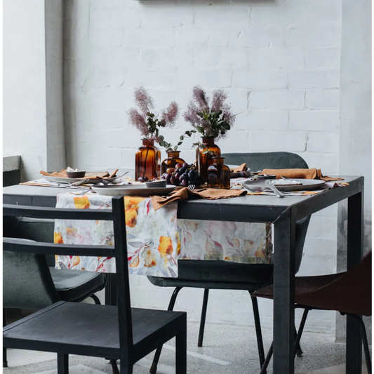 Leinen Tischläufer Aquarell in Weiß+Orange Muster Aquarell von Linen Tales Größe 40x150 cm