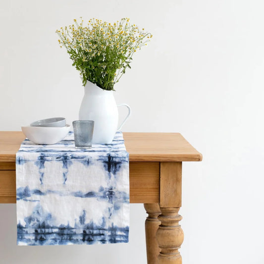 Leinen Tischläufer Farbverlauf in Weiß+Blau Muster Farbverlauf von Linen Tales Größe 40x200 cm