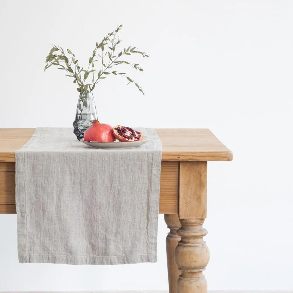 Leinen Tischläufer in Beige von Linen Tales Größe 40x150 cm
