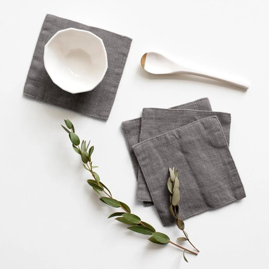 Leinen Untersetzer 4er-Pack in Grau von Linen Tales Größe 10x10 cm