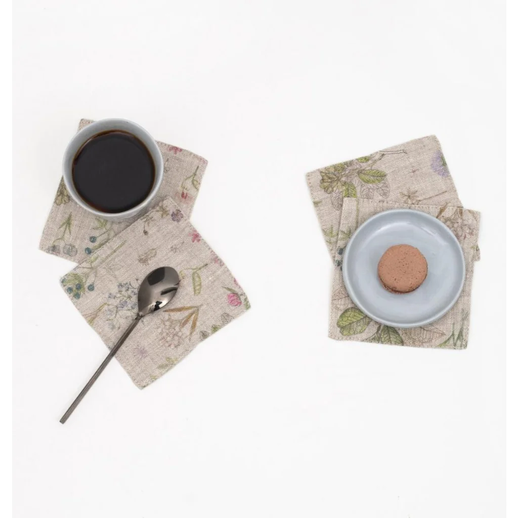 Leinen Untersetzer Botanik 4er-Pack in Creme+Rosa+Grün+Braun Muster Botanik von Linen Tales Größe 10x10 cm