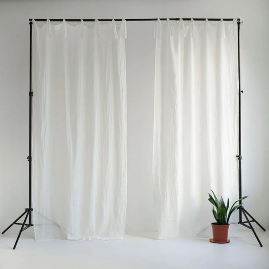 Leinen Vorhang mit Schlaufen 2er-Set in Weiß von Linen Tales Größe 130x170 cm