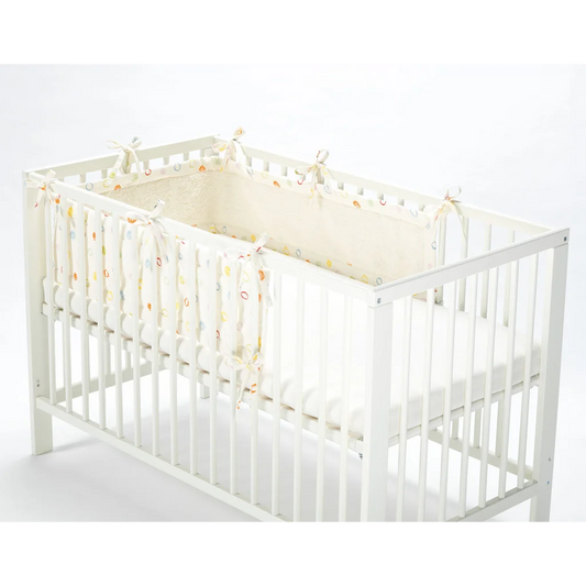 Bio Satin Baby-Nestchen Kritzelkreise in Muster Kritzelkreise von Cotonea Größe 230x25 cm