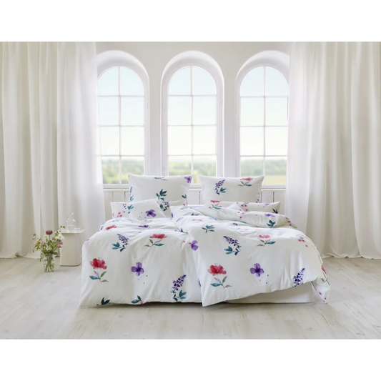 Bio Satin Bettwäsche Blumenwiese Kissenbezug in Muster Blumenwiese von Cotonea Größe 40x80 cm