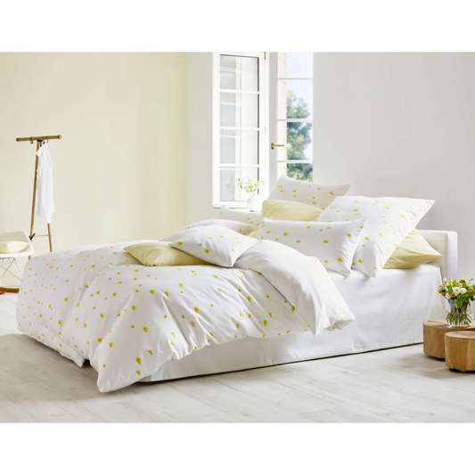 Bio Satin Bettwäsche Butterblume Kissenbezug in Gelb Muster Butterblume von Cotonea Größe 40x40 cm