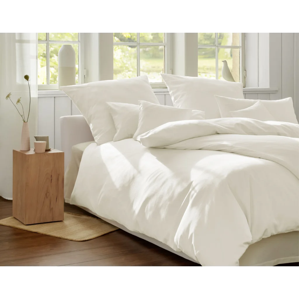 Bio Satin Bettwäsche Classic Kissenbezug in Creme von Cotonea Größe 40x40 cm