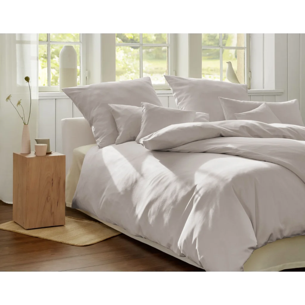 Bio Satin Bettwäsche Classic Kissenbezug in Kaschmir Beige von Cotonea Größe 40x40 cm