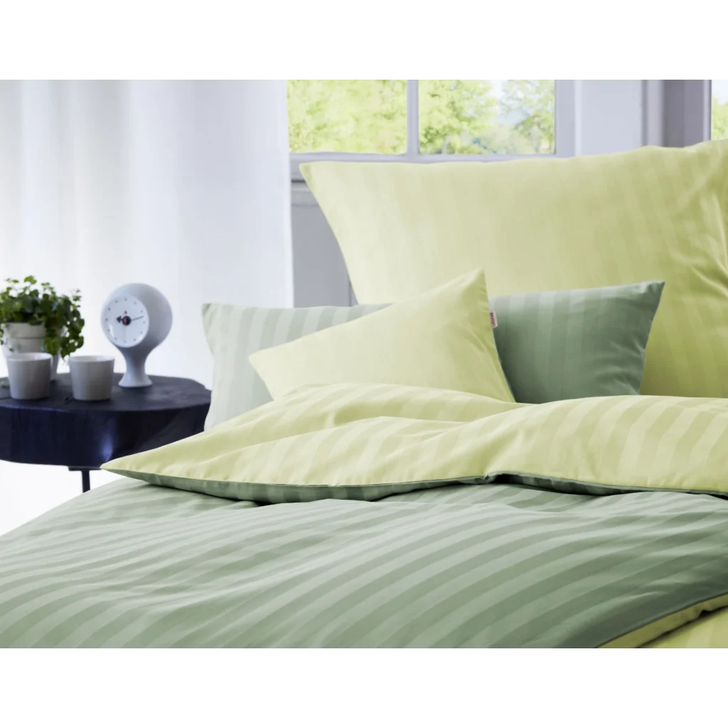 Bio Satin Wendebettwäsche Linea Kissenbezug in Kiwi+Limette Grün von Cotonea Größe 40x40 cm