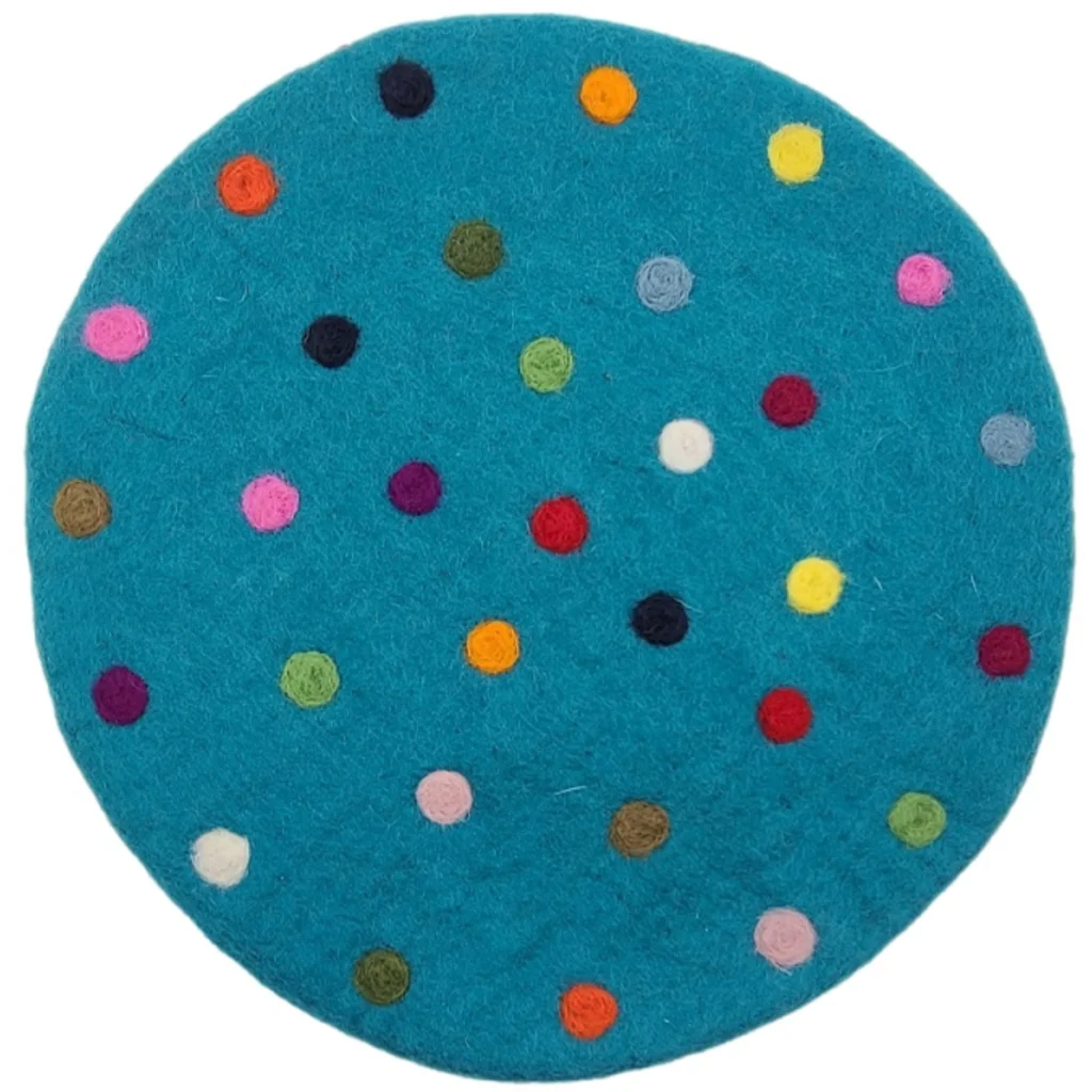 Filz Sitzkissen rund Dots in Petrol Blau Muster Dots von Frida Feeling Größe Ø 35 cm
