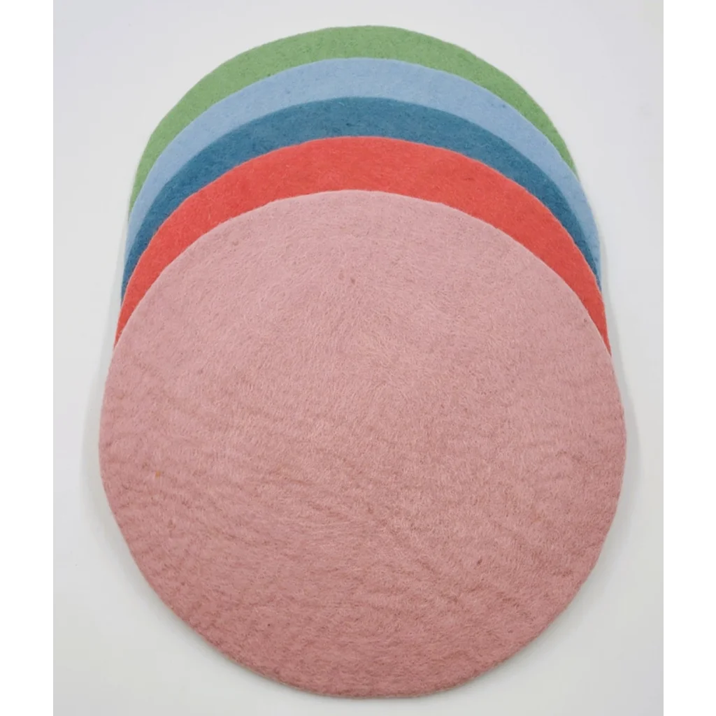 Filz Sitzkissen rund in Rosa von Frida Feeling Größe Ø 35 cm