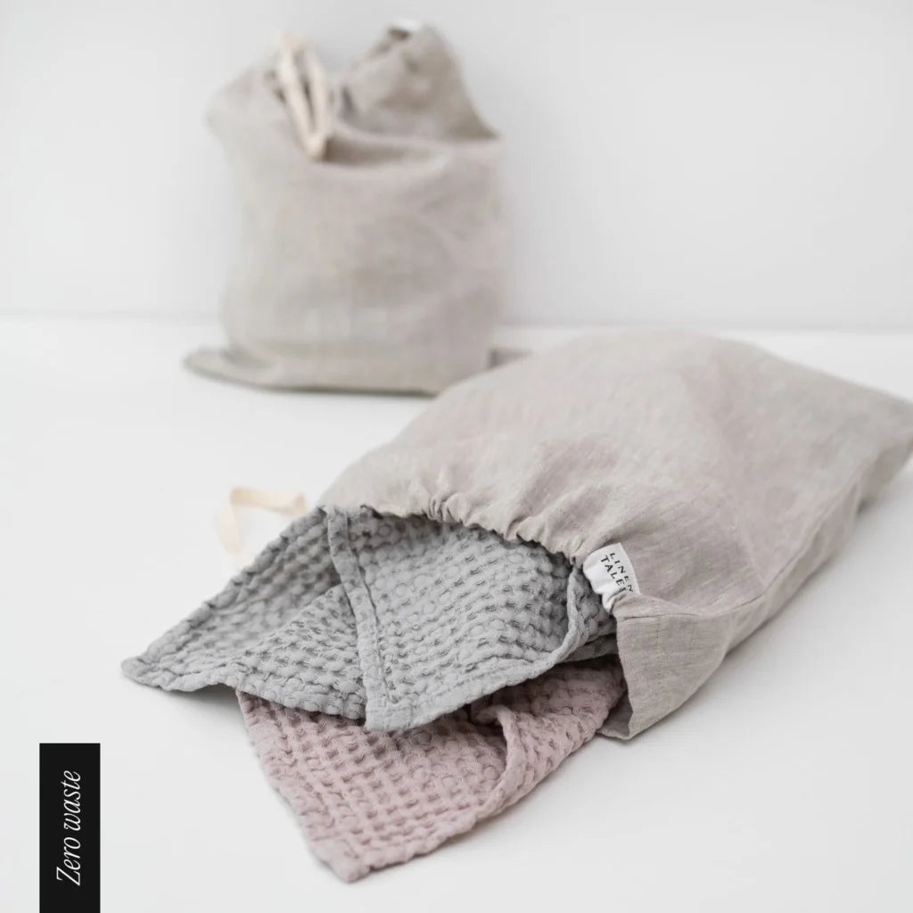 Leinen Aufbewahrungsbeutel 3er-Set in Stein Grau von Linen Tales Größe 30x38 + 26x32 + 22x28 cm
