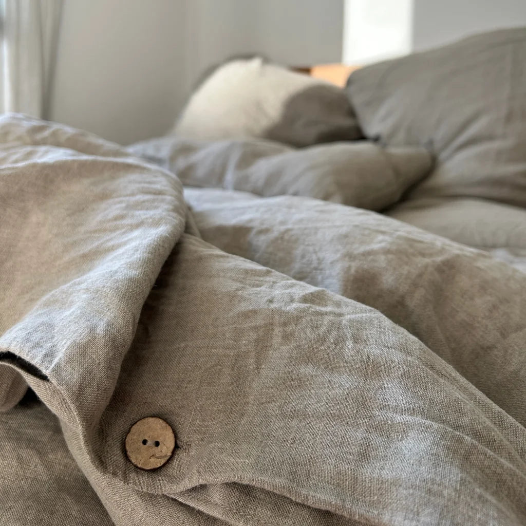 Leinen Bettwäsche Bettbezug in Beige von Linen Tales Größe 135x200 cm