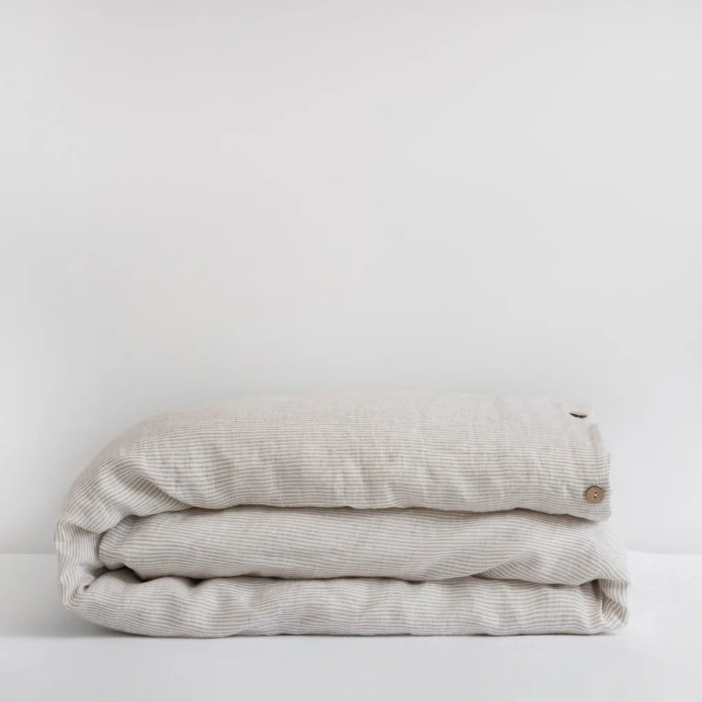 Leinen Bettwäsche Streifen Bettbezug in Weiß+Creme Muster Streifen von Linen Tales Größe 160x210 cm