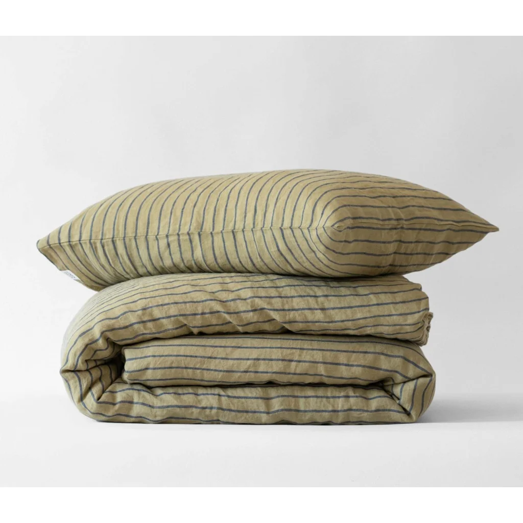 Leinen Bettwäsche Streifen Garnitur in Olive+Dunkelblau Grün+Blau Muster Streifen von Linen Tales Größe 135x200 + 80x80 cm