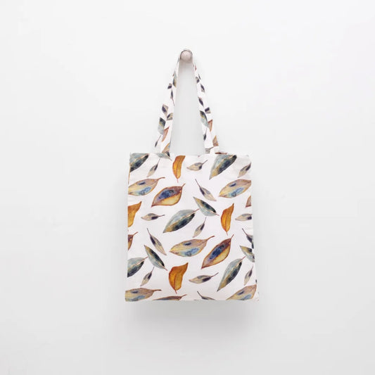 Leinen Einkaufstasche Blätter in Weiß+Grün+Orange Muster Blätter von Linen Tales Größe 38 cm breit+ 42 cm lang