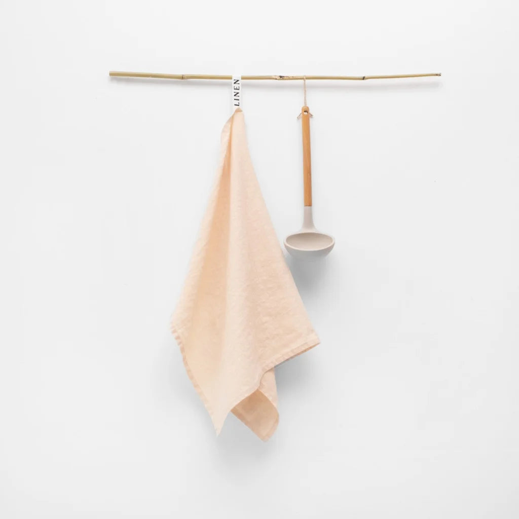 Leinen Geschirrtuch 2er-Pack in Sand von Linen Tales Größe 45x65 cm