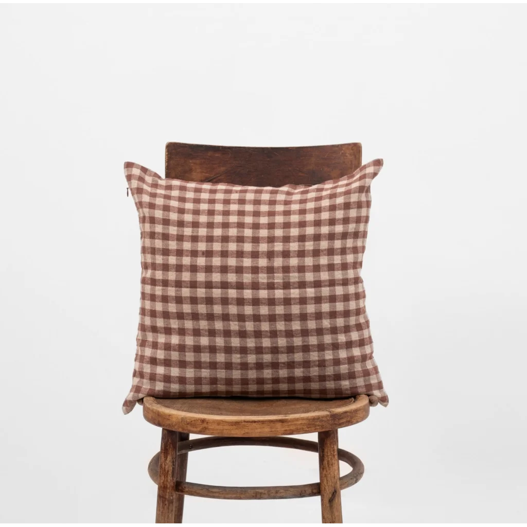 Leinen Kissenhülle Karo in Schokolade+Beige Braun+Beige Muster Karo von Linen Tales Größe 40x60 cm