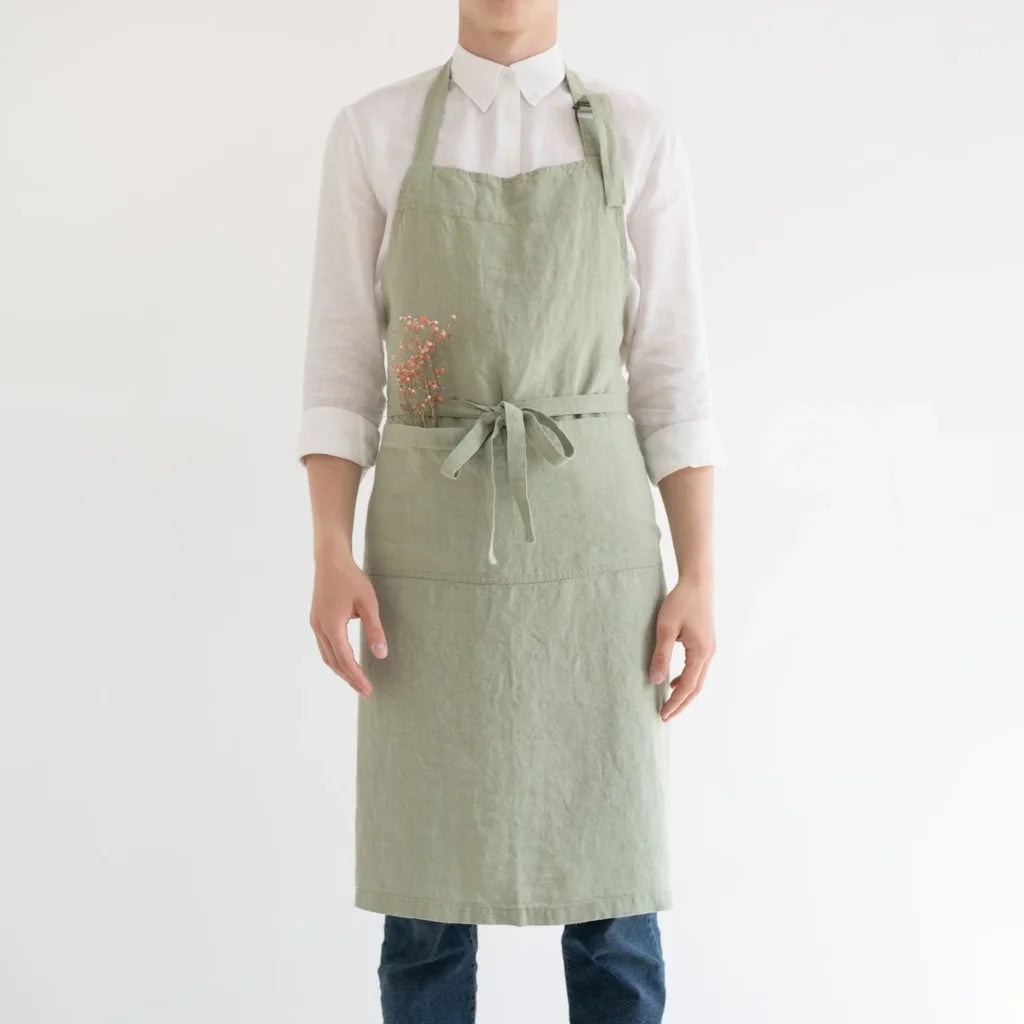 Leinen Kochschürze in Hellgrün Grün von Linen Tales Größe 100 cm breit+ 98 cm lang