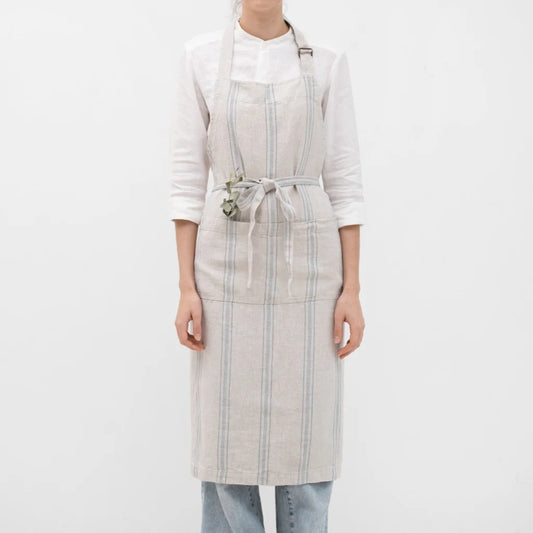Leinen Kochschürze Streifen in Hellgrau+Blau Grau+Blau Muster Streifen von Linen Tales Größe 100 cm breit+ 98 cm lang